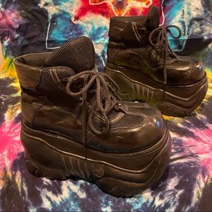 Demonia Boxer-01 Cyber Sneakers